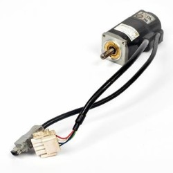 R7M-A10030 Omron